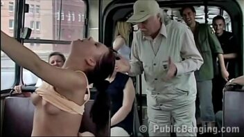 Bus Seks Video