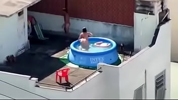 Follar culo en la piscina